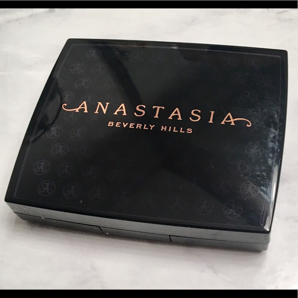 Anastasia Beverly Hills Powder Bronzer - Tawny
